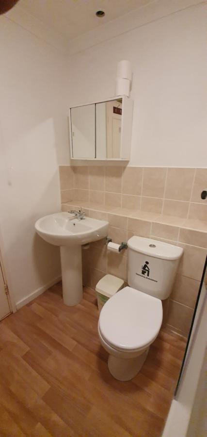 Spacious And Serene Stay Near Milton Keynes Centre Willen 외부 사진