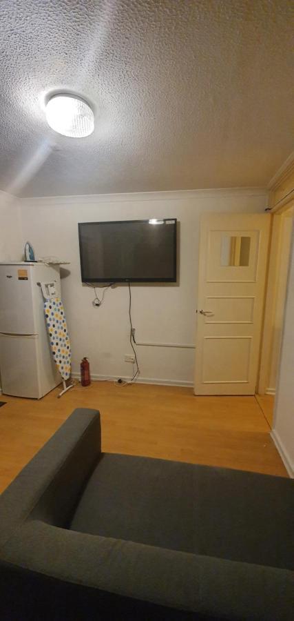 Spacious And Serene Stay Near Milton Keynes Centre Willen 외부 사진