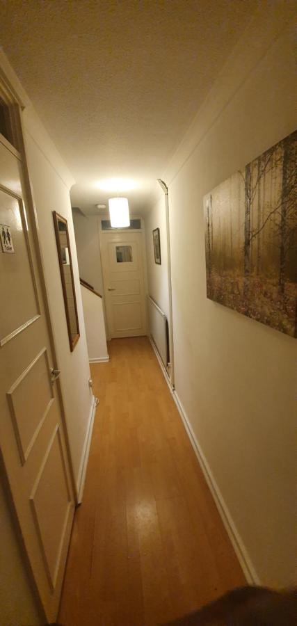Spacious And Serene Stay Near Milton Keynes Centre Willen 외부 사진