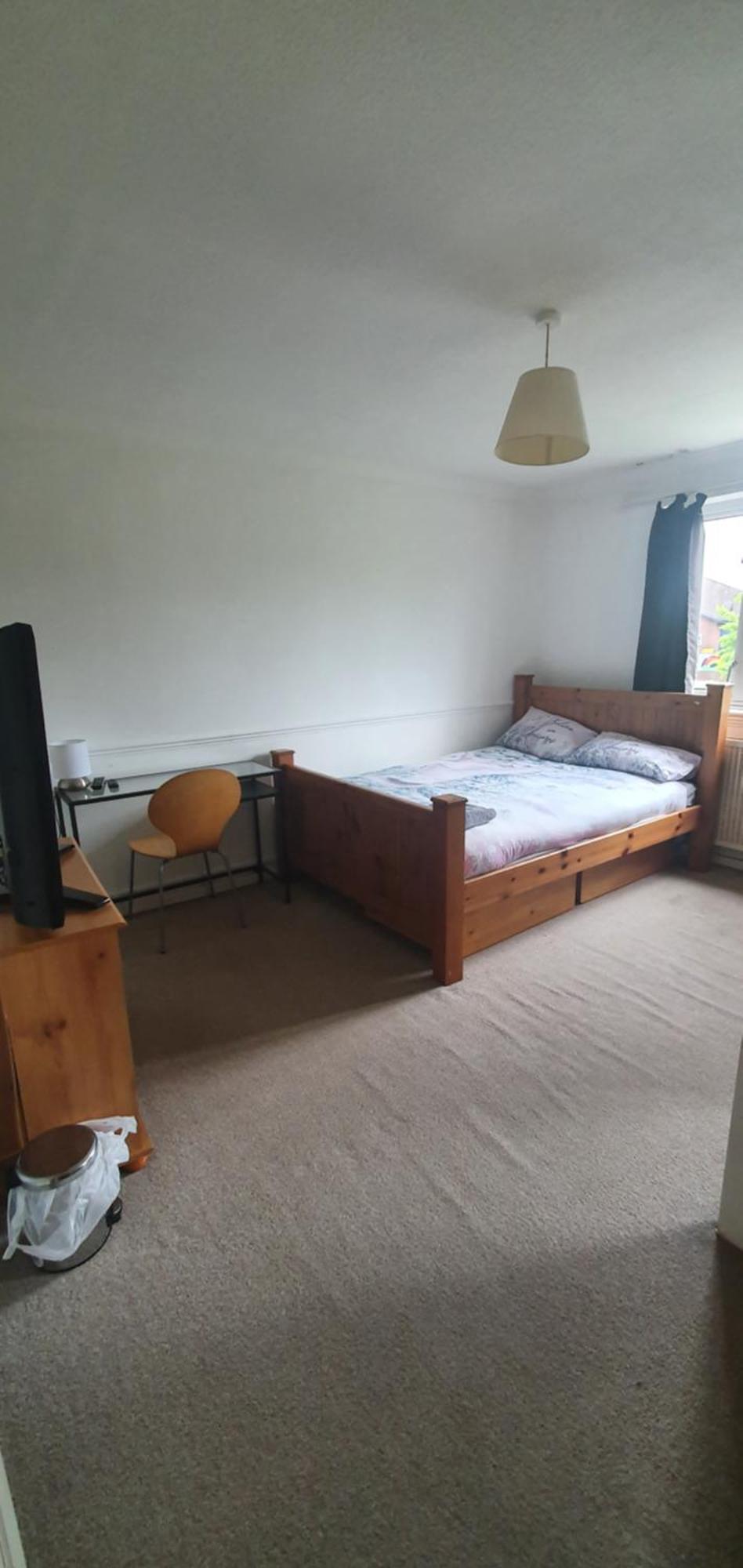 Spacious And Serene Stay Near Milton Keynes Centre Willen 객실 사진