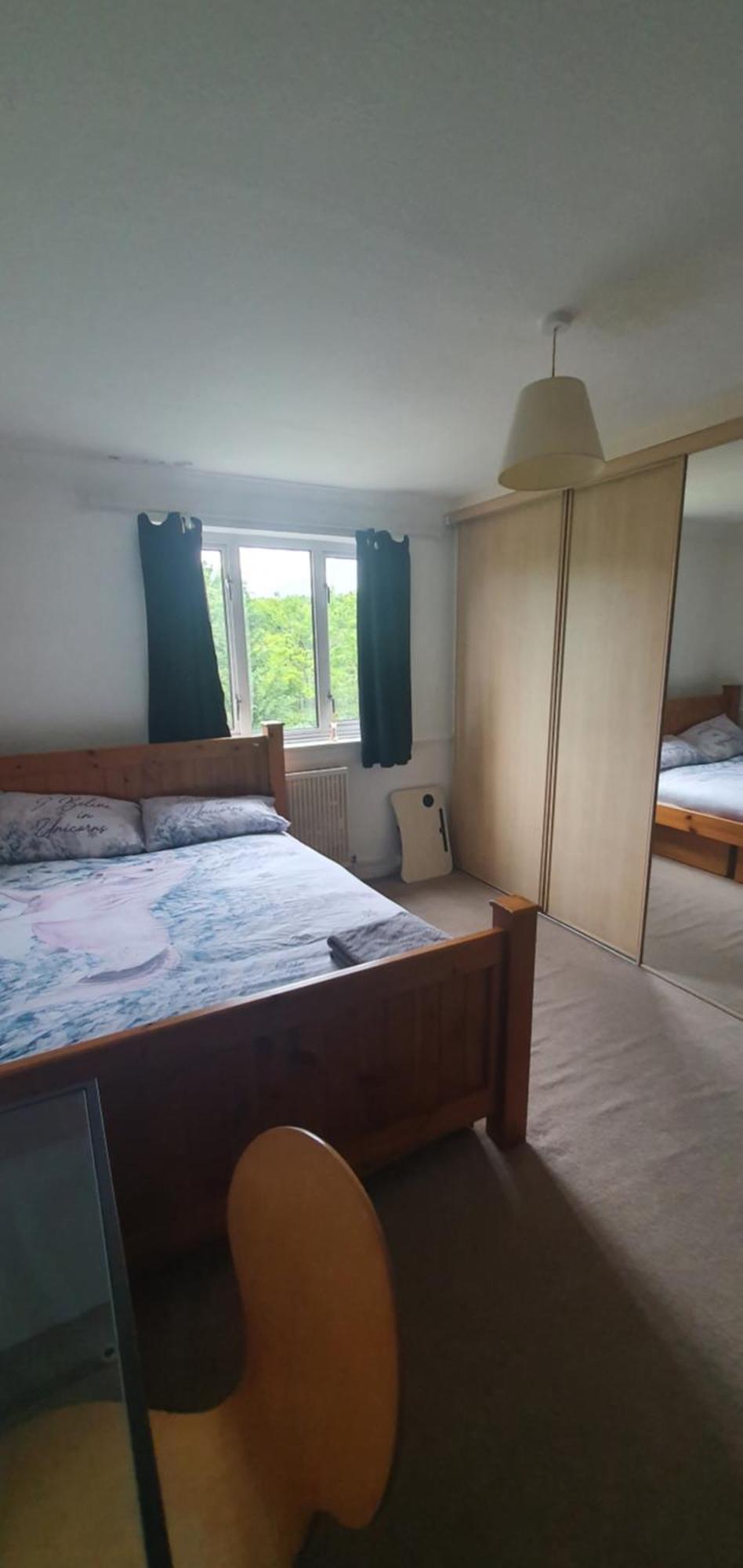 Spacious And Serene Stay Near Milton Keynes Centre Willen 객실 사진